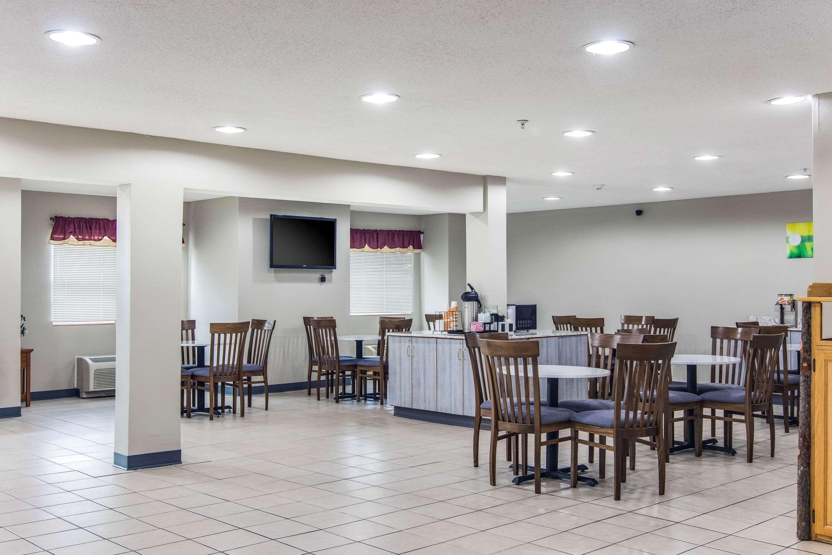 Monroe Heights Grove Hotel 2*