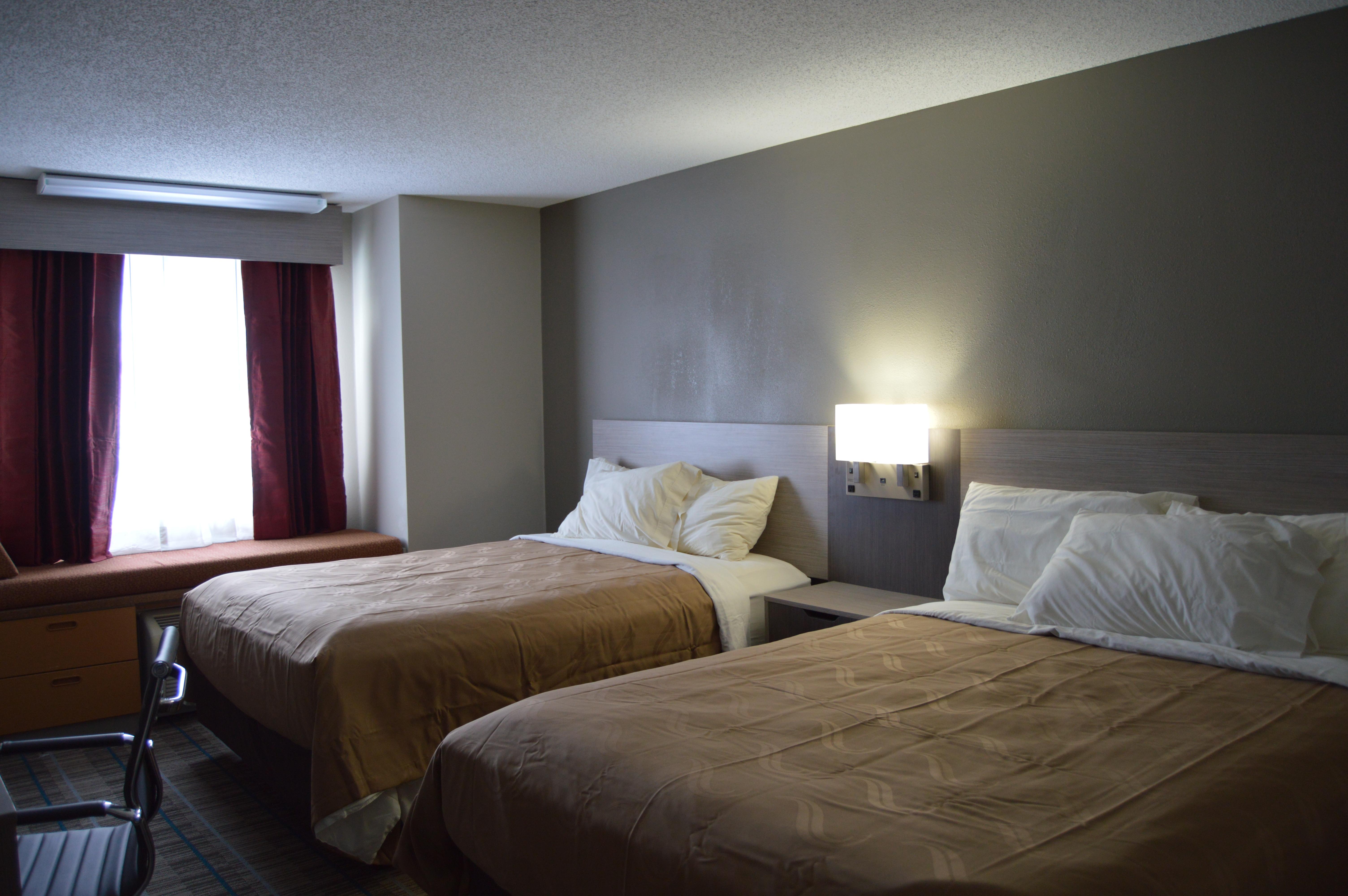 Monroe Heights Grove Hotel 2*
