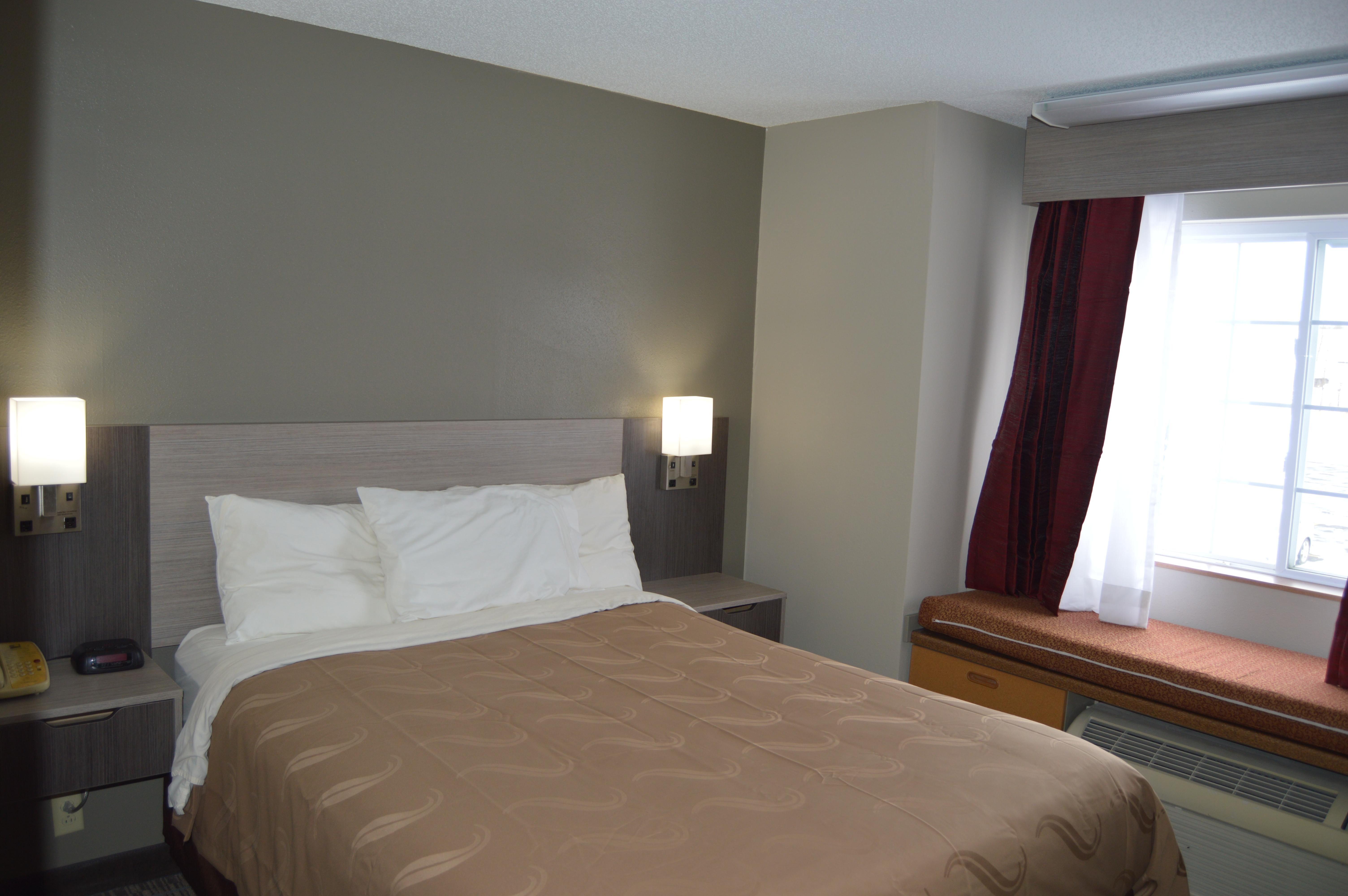 Hotel Monroe Heights Grove